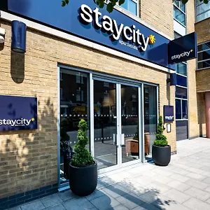 https://staycity-aparthotels-london-greenwich-high-road.cambridgehotelsuk.com